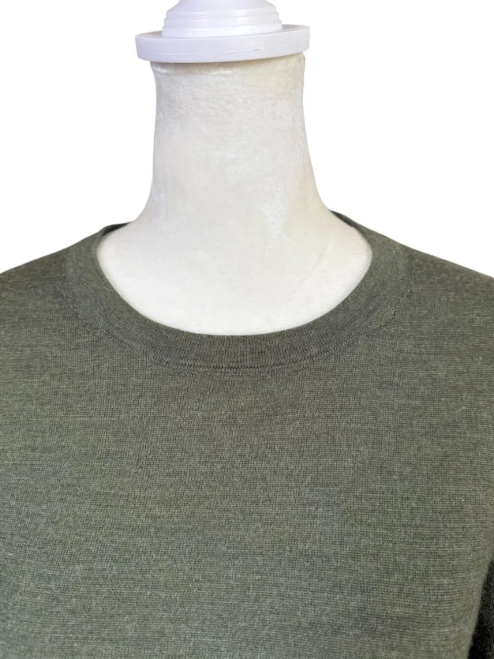J. Crew women's khaki green long sleeve pullover crewneck sweater size small